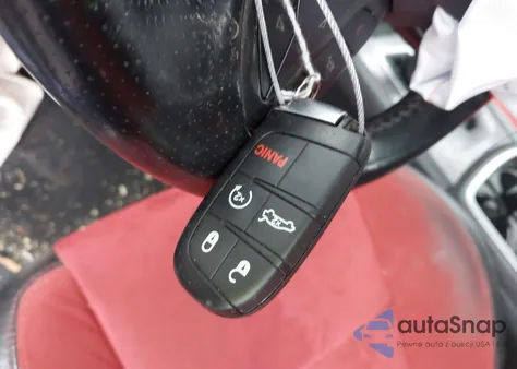 2022 Dodge Charger Scat Pack z USA, uszkodzony, nr VIN 2C3CDXGJ3NH183779